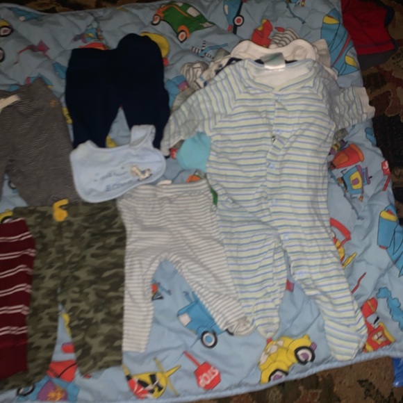 Boys clothes 0-3 - Picture 3 of 6